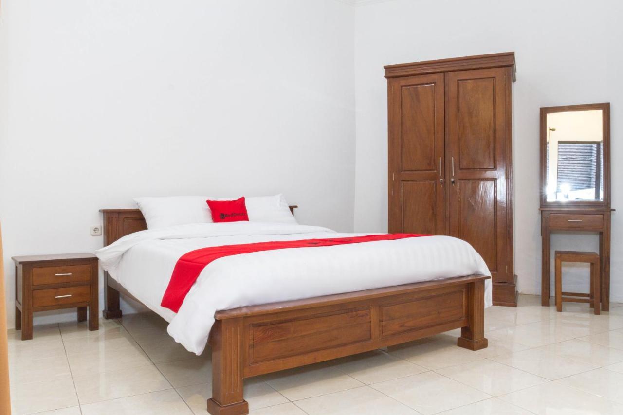 Reddoorz Near Jatinangor Town Square Hotel Luaran gambar