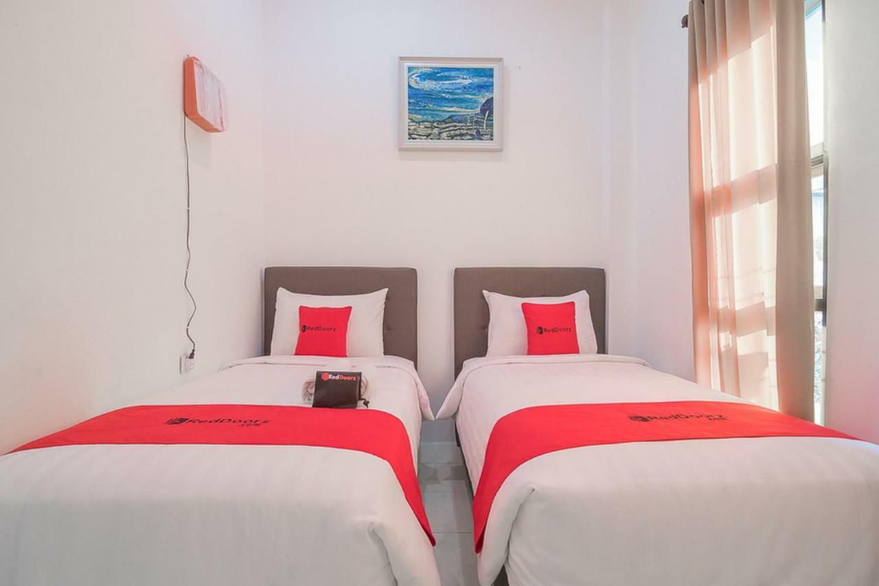 Reddoorz Near Jatinangor Town Square Hotel Luaran gambar